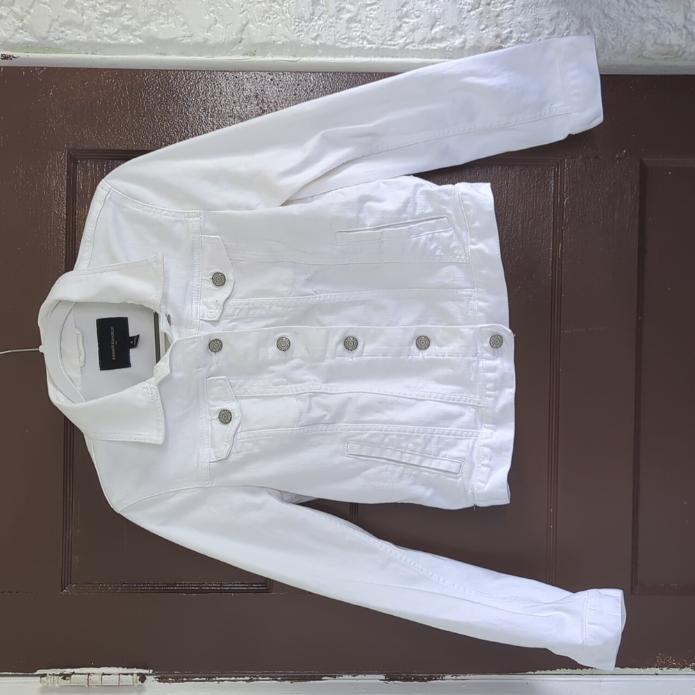 White denim jacket Banana Republic